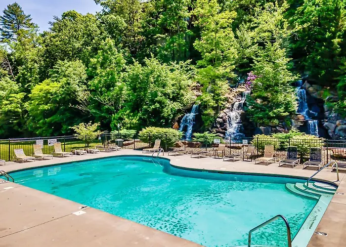 Summer Sale! Pool, Sauna, View, Hottub, Game